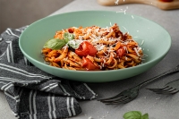 Chuť Talianska u vás doma: Recept na domáce cestoviny s omáčkou Bolognese