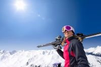 Ako si správne vybrať dámske zjazdové lyže?