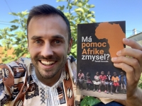 Tip na knihu: Má pomoc v Afrike zmysel?