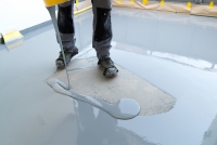 Anhydritový poter – kvalitný podklad pre finálnu vrstvu podlahy