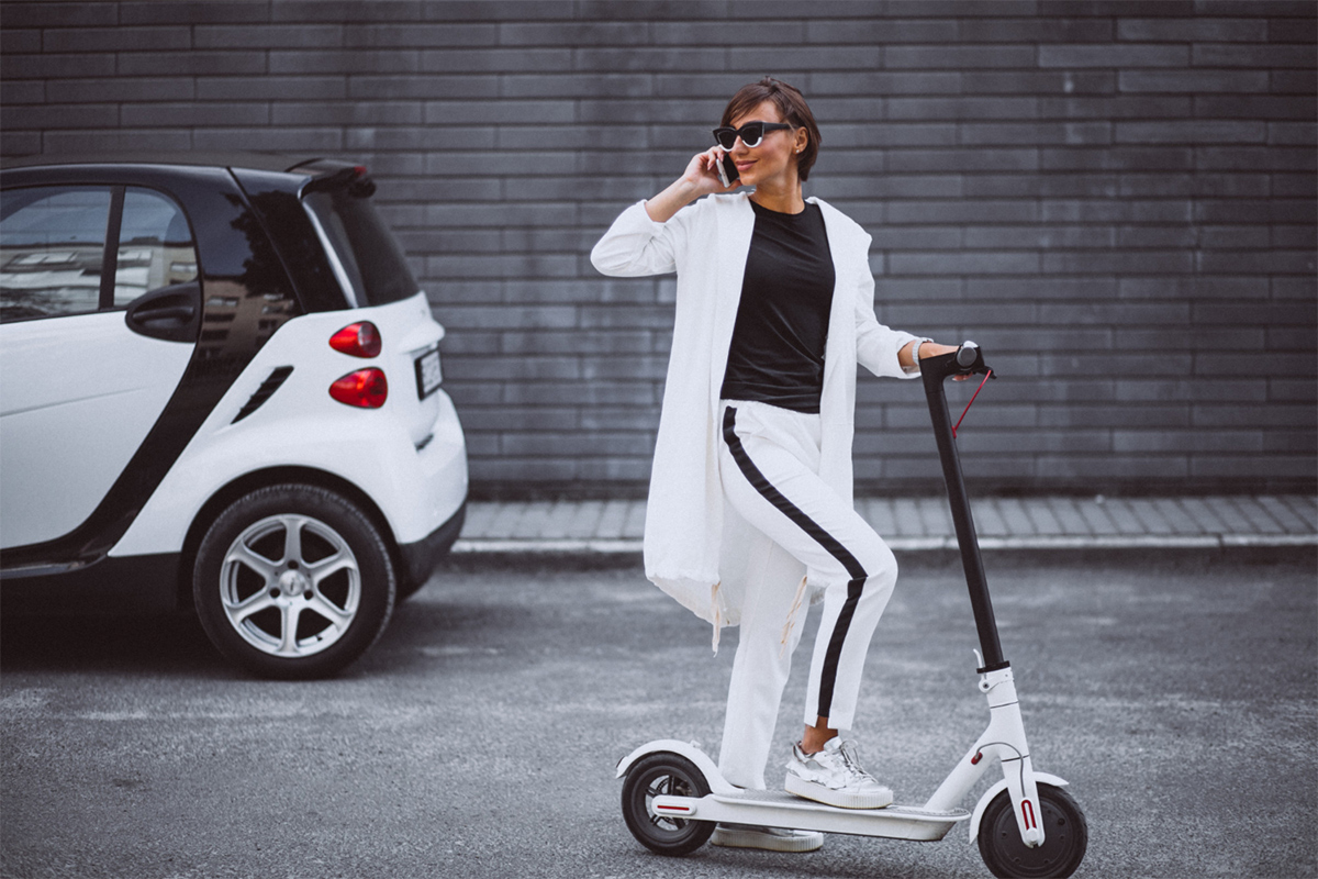 freepik_e_car_scooter