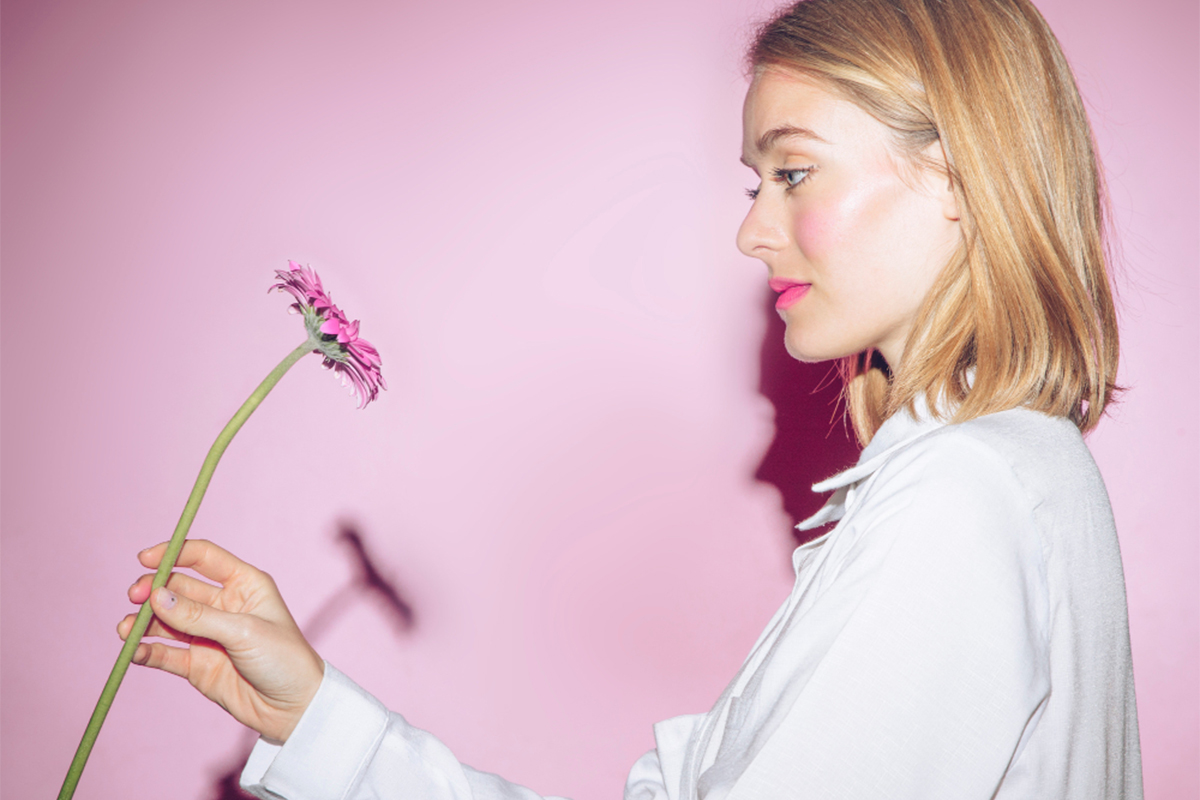 freepik_hormonal_balance_w