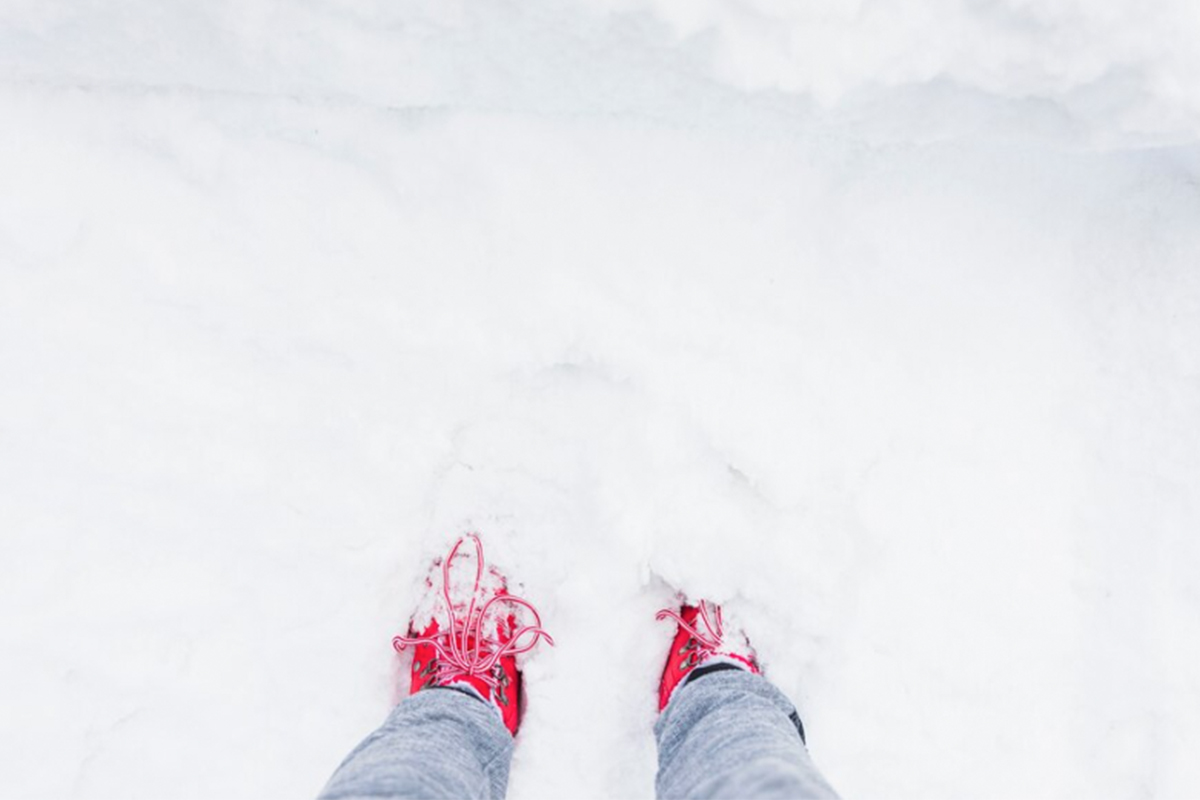 freepik_snow_feet_2025