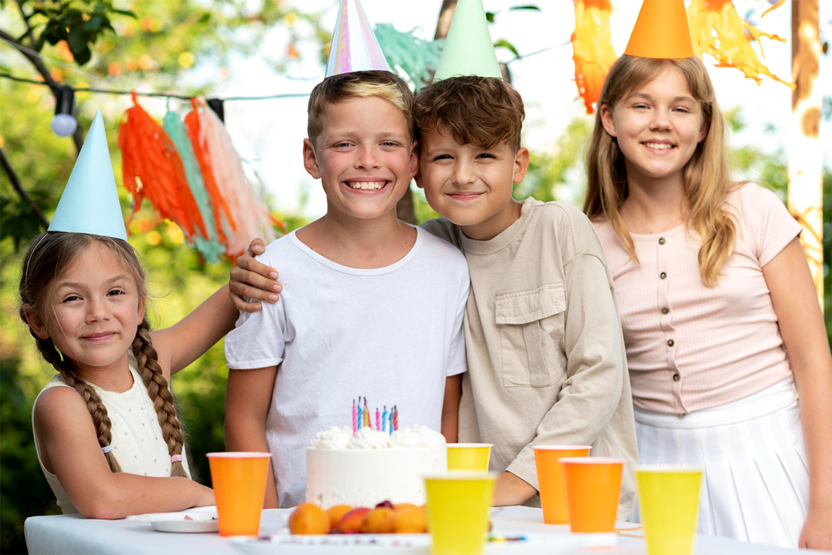 freepik_summer_child_party