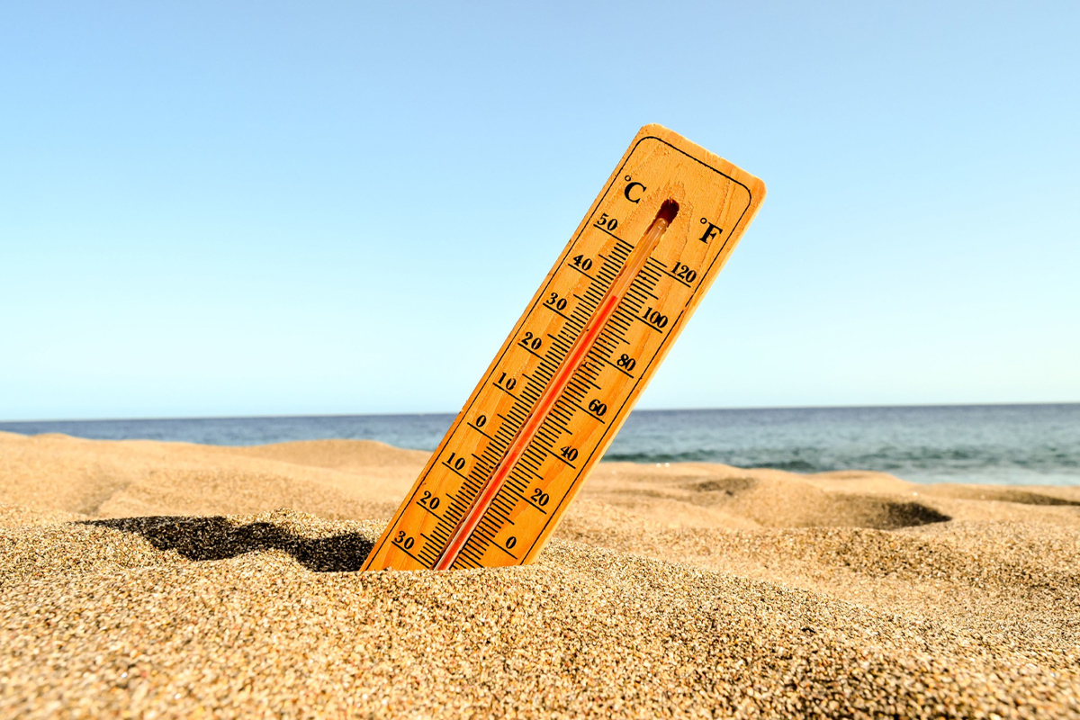 magnific_hot_weather_temperatue
