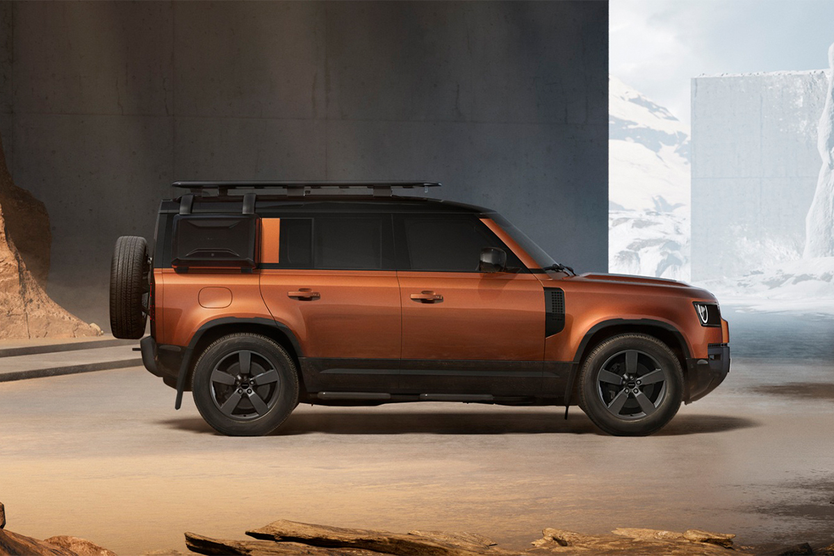 2_defender_namib_orange
