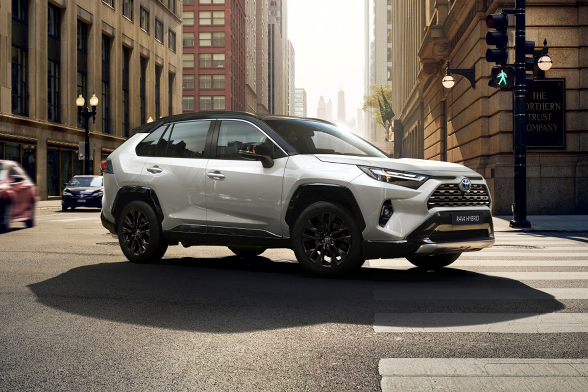 2_toyota_rav4_25