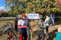 Viete, čo znamená slovo „cajglovať"?